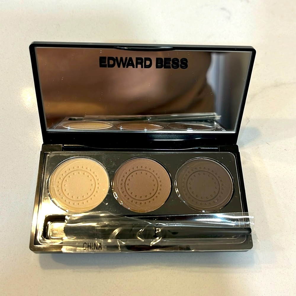 Edward Bess Expert Edit Eyeshadow Trio 0.14 oz